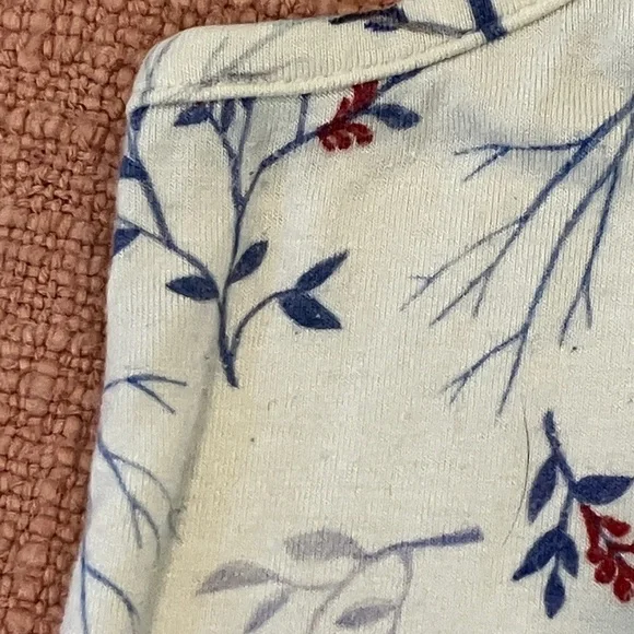 Bird Print Tank Top - Picture 6 of 10